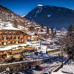 https://le-dahu-hotels-chalets-de-tradition.hotels-rhonealpes.com